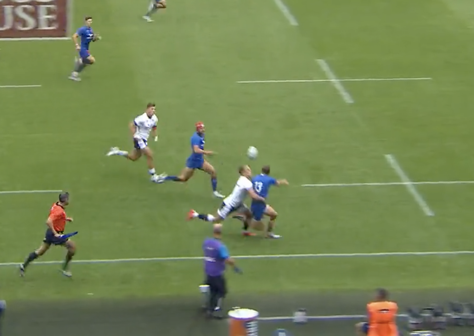 France try stuns Scotland