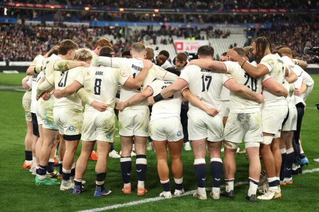England gather after their defeat during the Guinness Six Nations 2026 match between France and England at Stade de France on March 14, 2026 in Paris, France. (Photo by David Rogers/Getty Images)