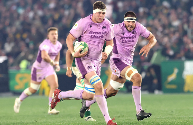 Scott Cummings of Scotland breaks clear to set up a try for team mate Josh Bayliss (R) during the 2026 Nations Championship match between South Africa and Scotland at Loftus Versfeld Stadium on July 11, 2026 in Pretoria, South Africa.
