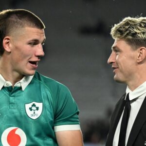 Des pourparlers vont s'ouvrir sur l'avenir de Sam Prendergast au Leinster