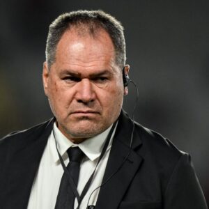 « Je ne vais pas jouer à des jeux d'esprit »: Rennie évite la question de « pression »