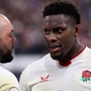 Maro Itoje de retour mais le duo de Sale snobé dans l'équipe anglaise de 36 joueurs