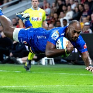 Les Fidjiens volants effectuent un changement tardif avec l'ailier de Drua exclu de la finale du PNC
