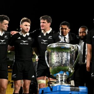 « Il correspond à ce moule » : l'ancien All Black soutient son ex-capitaine pour récupérer sa place de titulaire