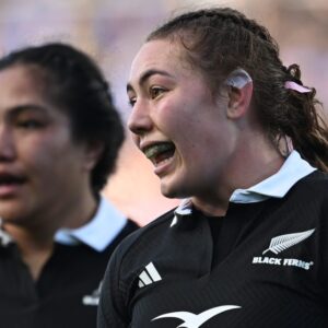 Maia Roos : les Black Ferns prêtes à aller dans les « endroits sombres » contre les Red Roses