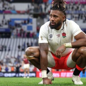 Waisea Nayacalevu change radicalement de position lors de ses débuts dans un nouveau club