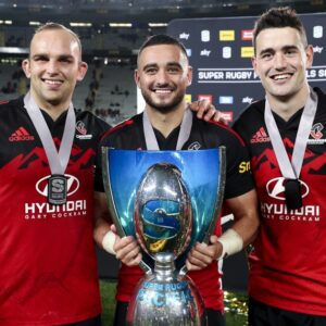 Les Hurricanes renforcent leur équipe avec la signature du sextuple champion de Super Rugby