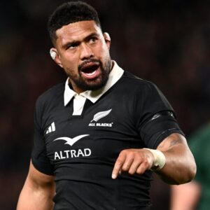 Ardie Savea met fin aux spéculations en révélant le mouvement de la « dernière danse »