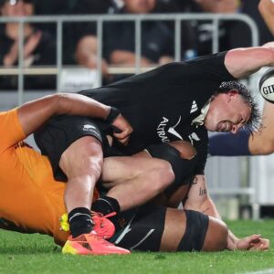 Une bizarrerie de la loi pourrait sauver l'arme des Wallabies après que le tacle de la hanche ait mis Leroy Carter sur la touche