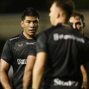 Un joueur des Saracens limogé se voit accorder une seconde chance par ses rivaux du PREM