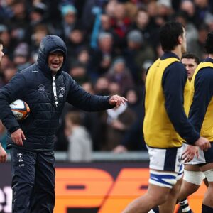 Pat Lam fier alors que Bristol défie le temps orageux pour retenir Exeter